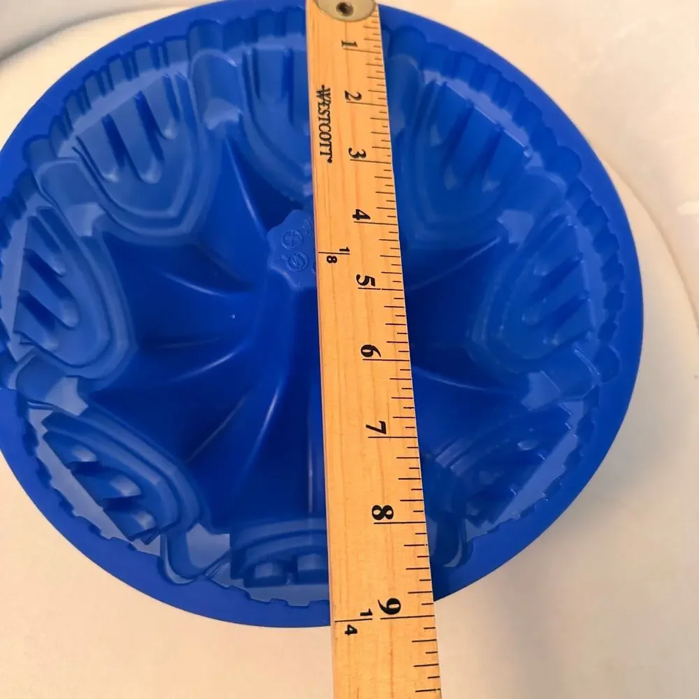 N/A silicone bundt
